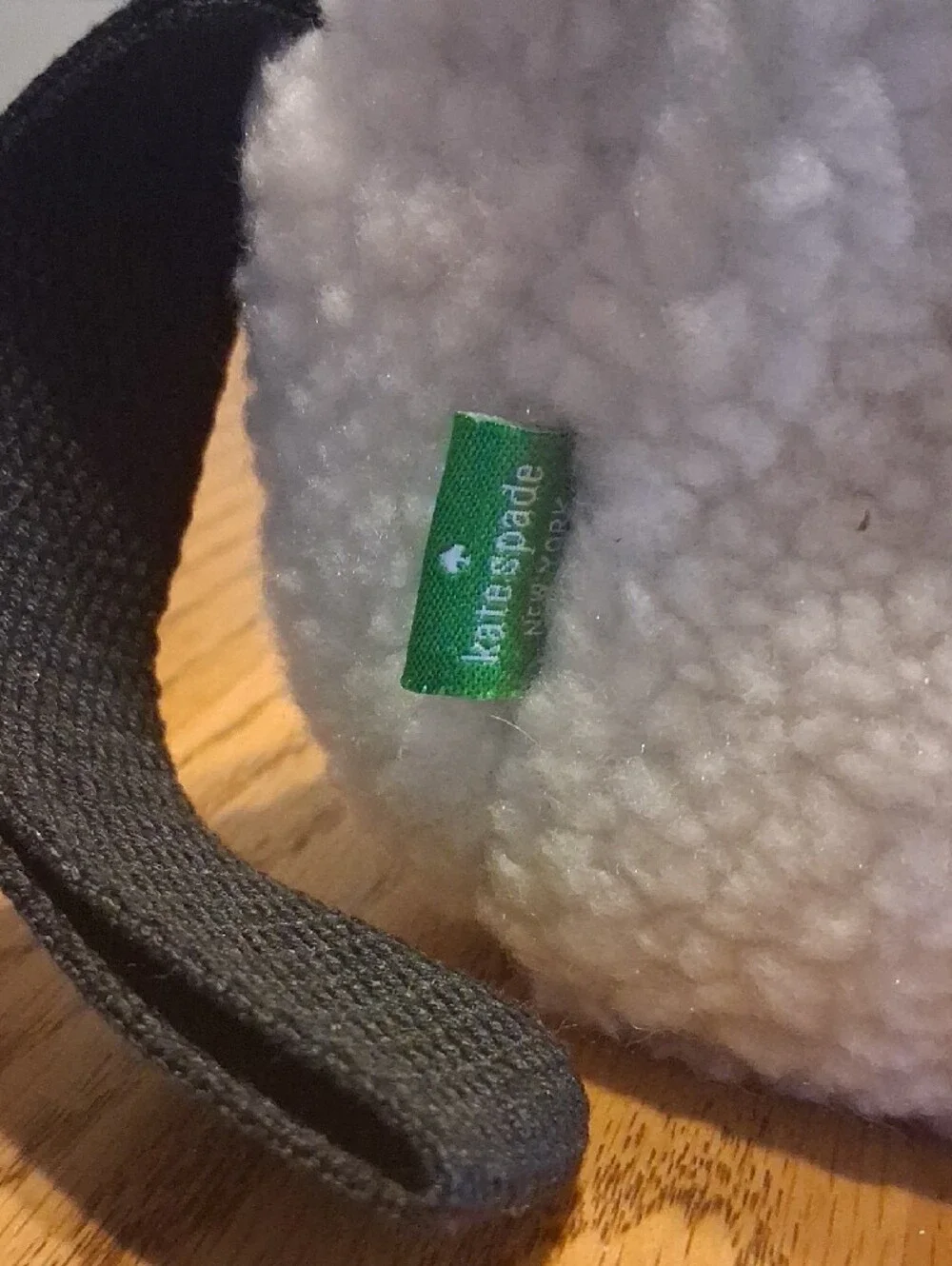 Kate Spade white/cream Sherpa-Style Wrist Bag